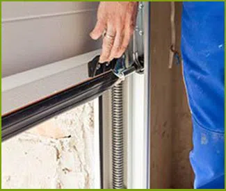 Interstate Garage Door Repair Service Reynoldsburg, OH 614-699-2382 Interstate Garage Door Repair Service Reynoldsburg, OH 614-699-2382